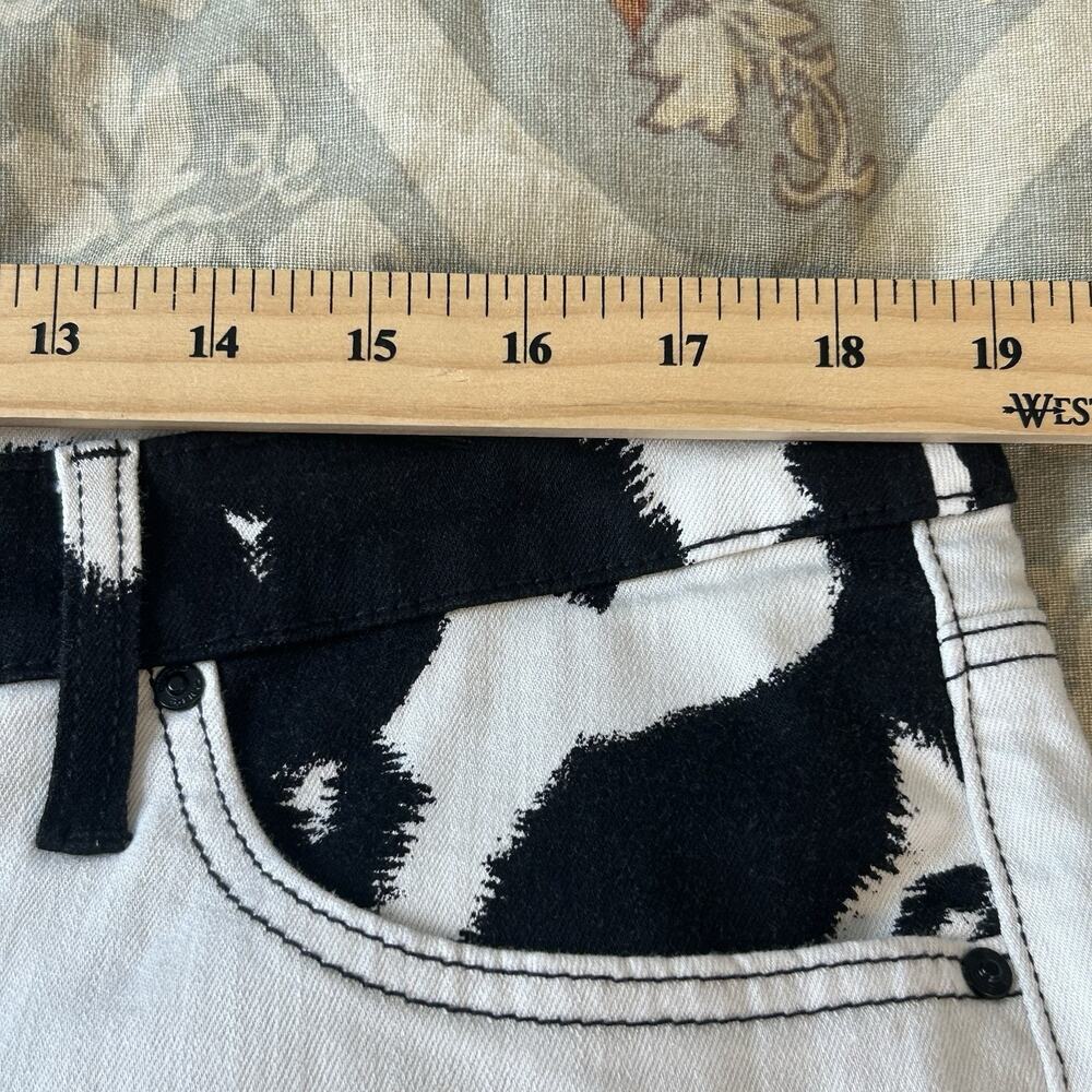 Chicos So Slimming Girlfriend Slim Leg Ankle Pants 16P Cow Print Black Cream - Picture 8 of 10